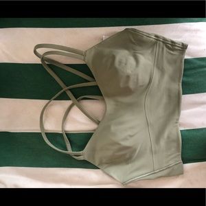 Lulu lemon Align bra size 6